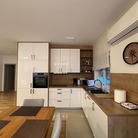 House Forest Queen Смолянаць Екстер'єр фото
